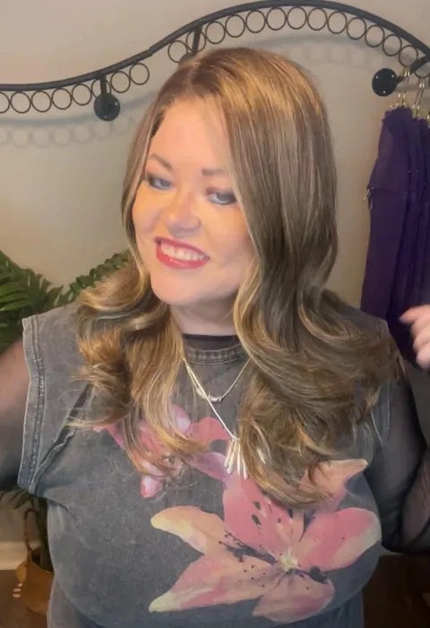 SOFTLY YOURS HAZLENUT HS NWOT BETTER THAN BASIC MONO FRONT WIG LW3-AC1