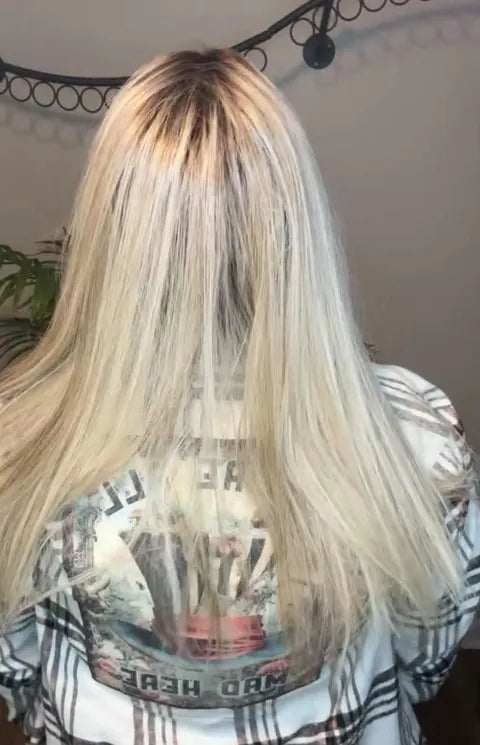 VICTORIA SMOKING HOT BLONDE PARTIAL MONO LUXURY WIG LW4