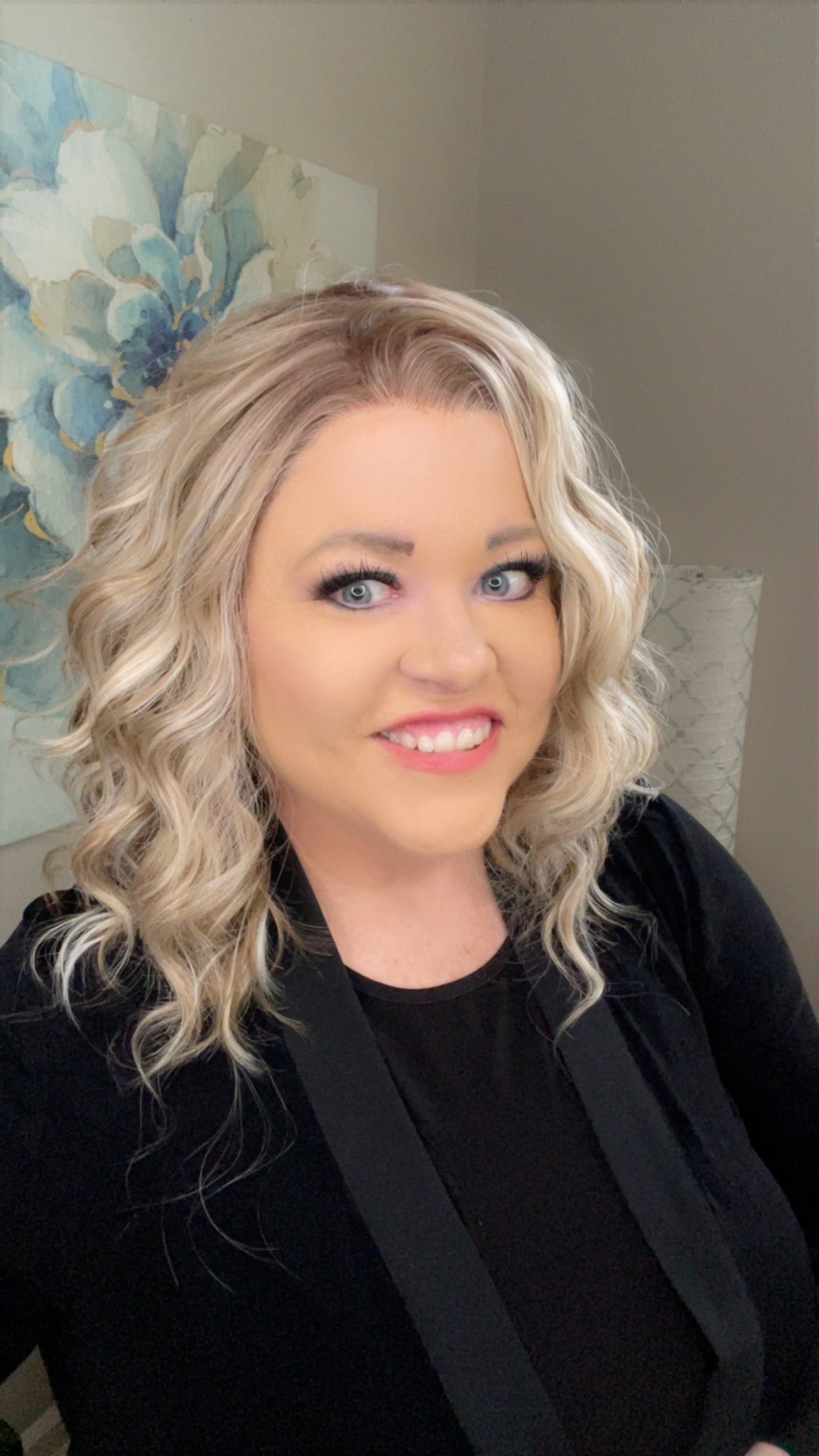 Kira Warm blonde HS NWOT SWISS LUXE WIG TN1-AC1