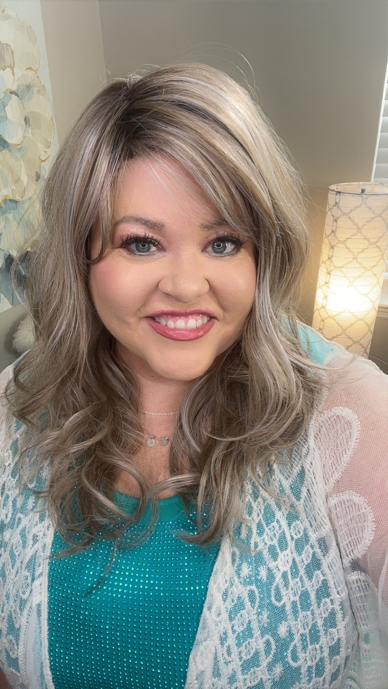 Rosalyn 2.0 Ash Blonde HS Standard Luxury Wig LW3 GB1