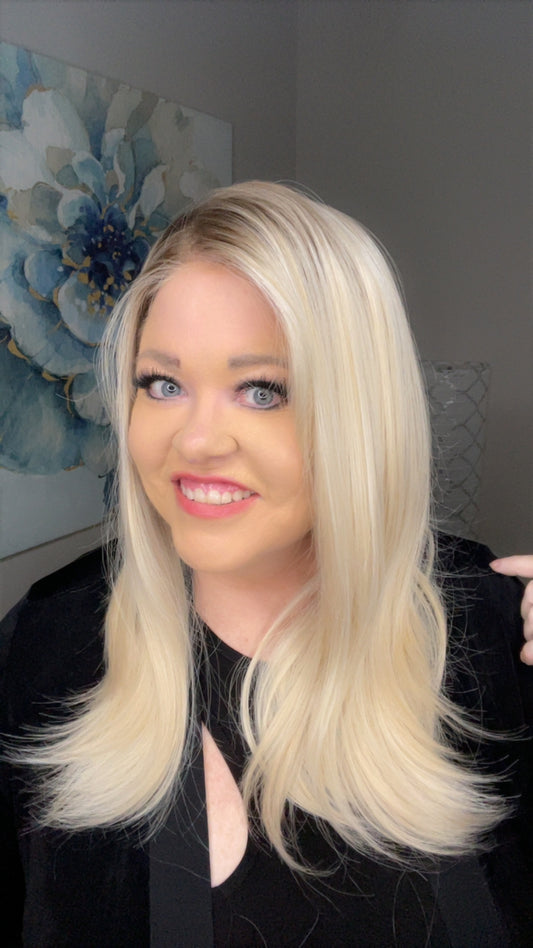 STEPH NATURAL BLONDE HS HT NWT BETTER THAN BASIC WIG by CSC TN1-AC1