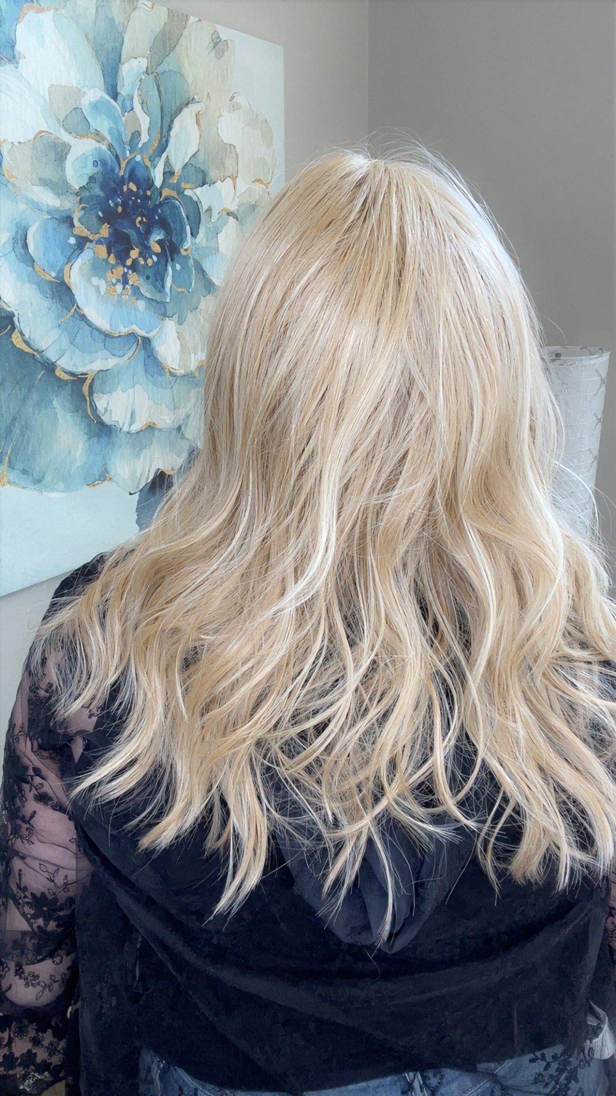 TOTAL SEDUCTION SUNKISSED BLONDE  HS NWT Luxury Wig by SBS TN1-AC1