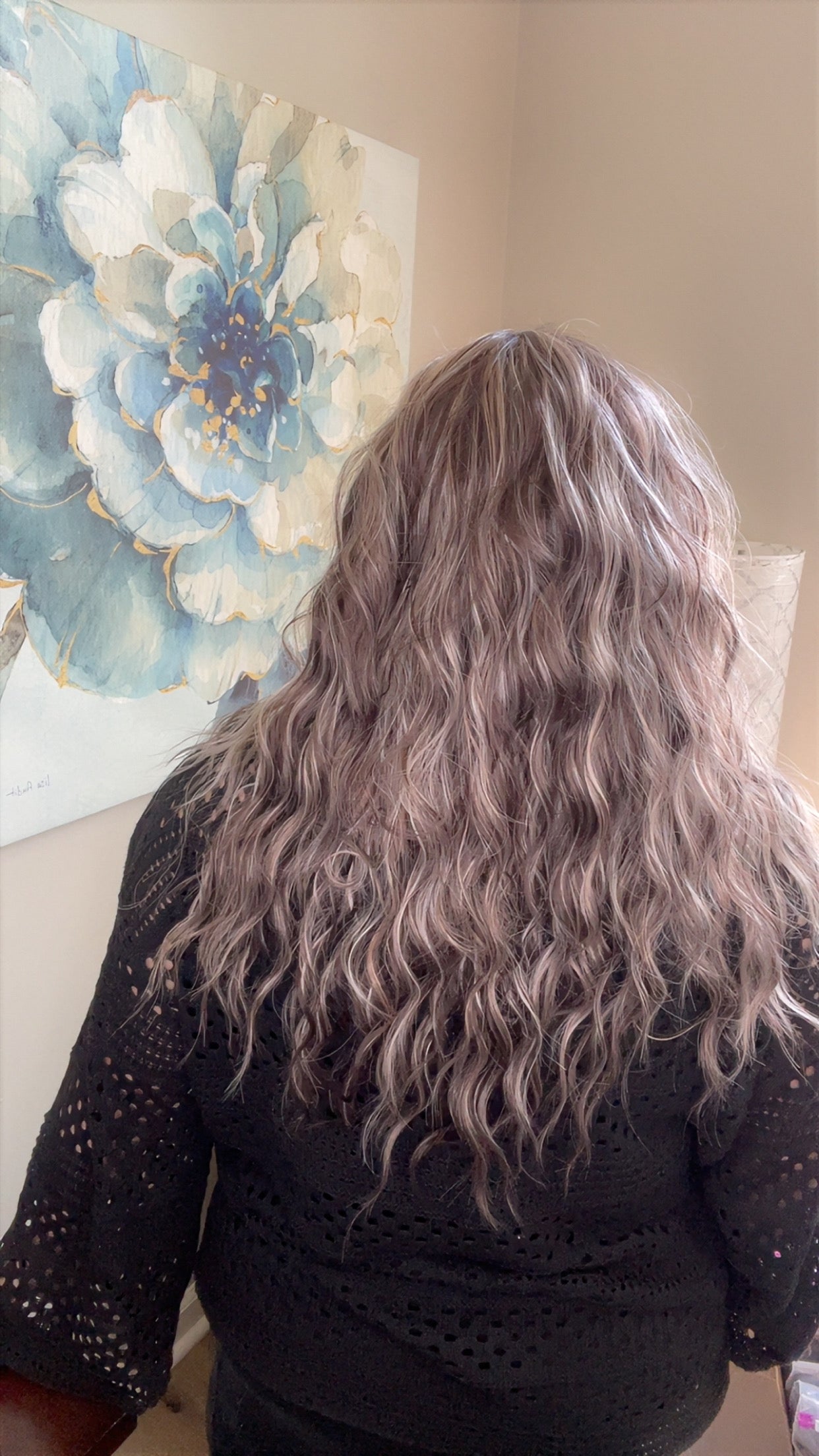 ALLEGRA FROSTED LATTE HS NWOT SWISS LUXE WIG TN1-AC1