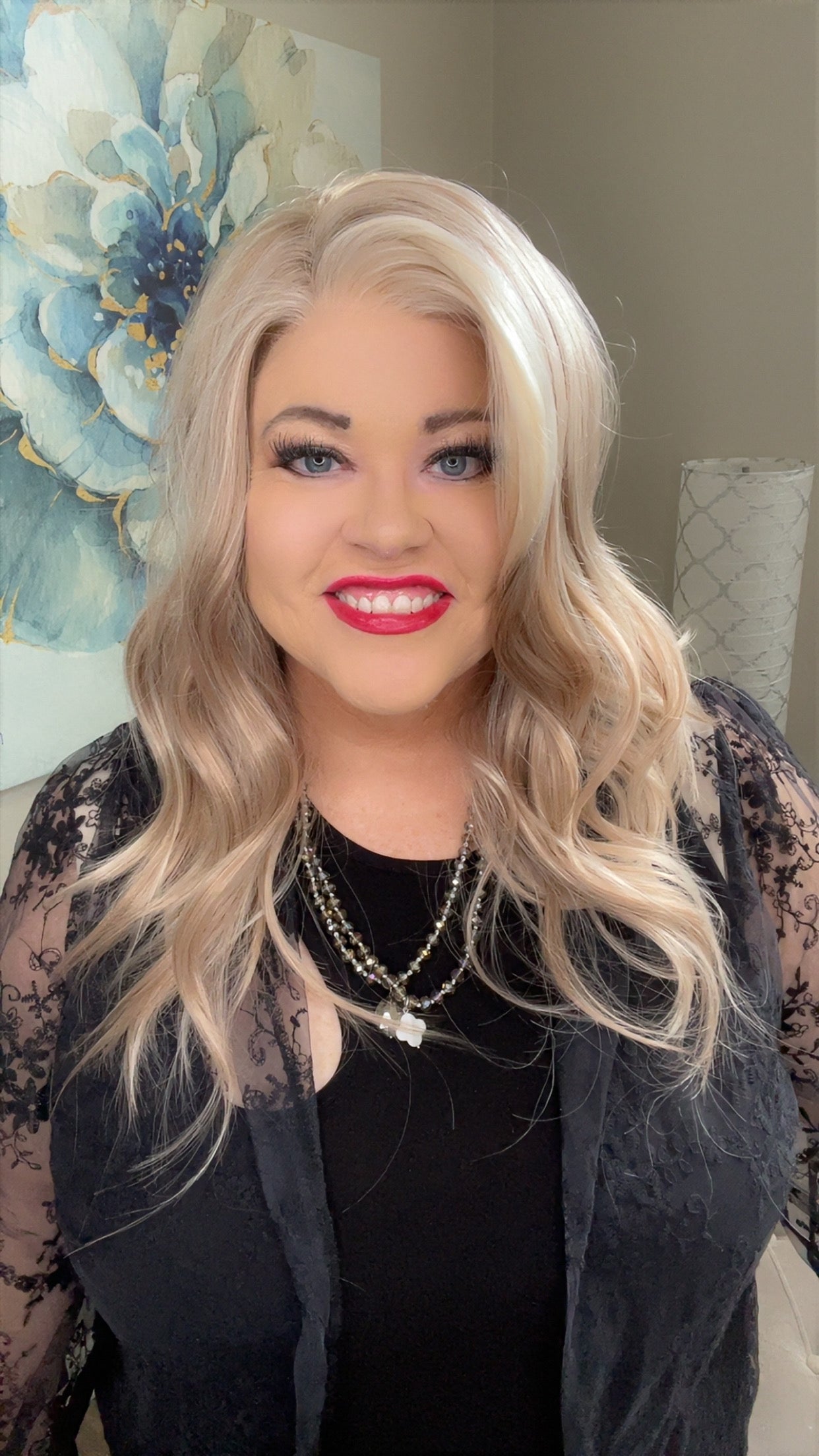 JESSLYN STRAWBERRY PLATINUM HS NWT BETTER THAN BASIC WIG by CSC TN1-AC1
