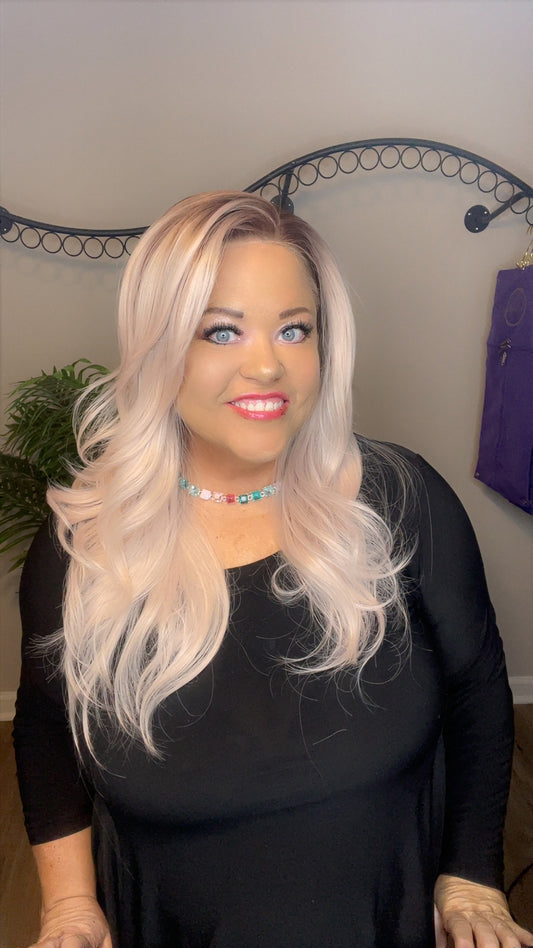 MADISON PETAL FROST NWOT HS SWISS LUXE WIG LW3