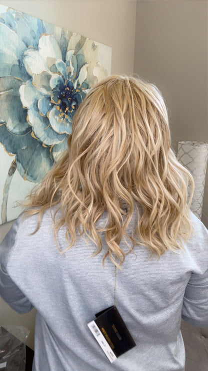 Verona Buttercream Blonde HS NWT Luxury Wig by Belle Tress TN1-AC1