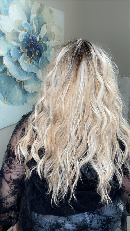DIVA LIGHT HONEY BLONDE NWOT MACHINE CAP BETTER THAN BASIC WIG TN1-AC1