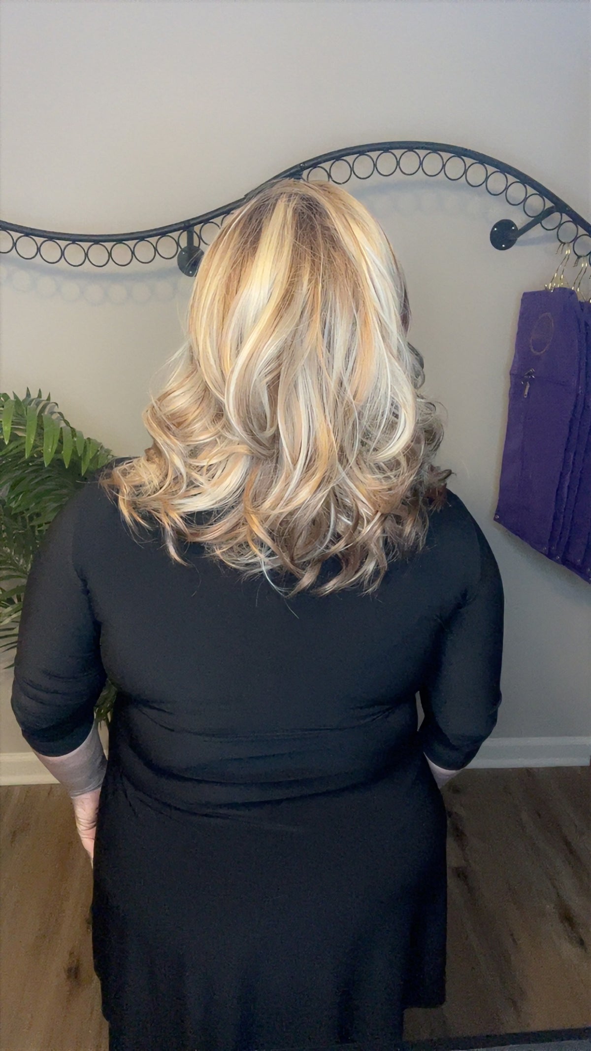 Jasmine Smoky Beige Blonde HS Swiss Luxe Wig LW3