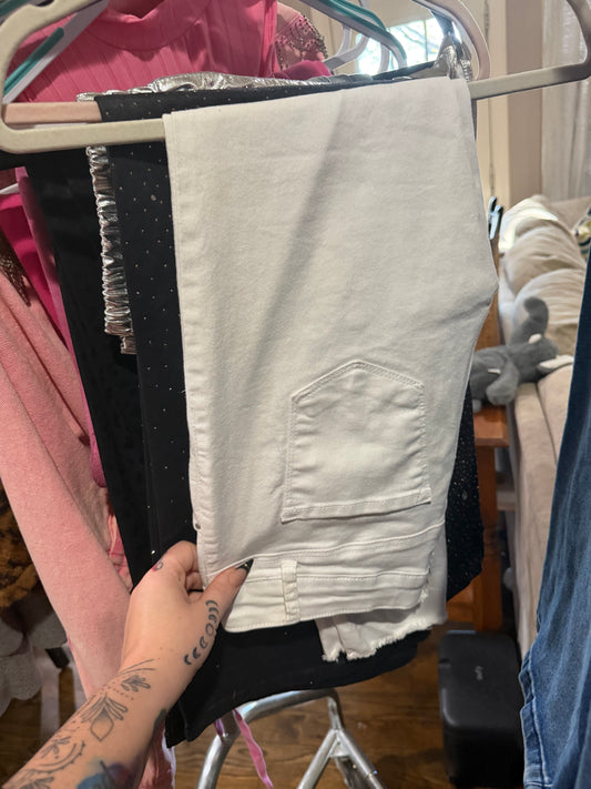 White Denim Skinny Jean size 6