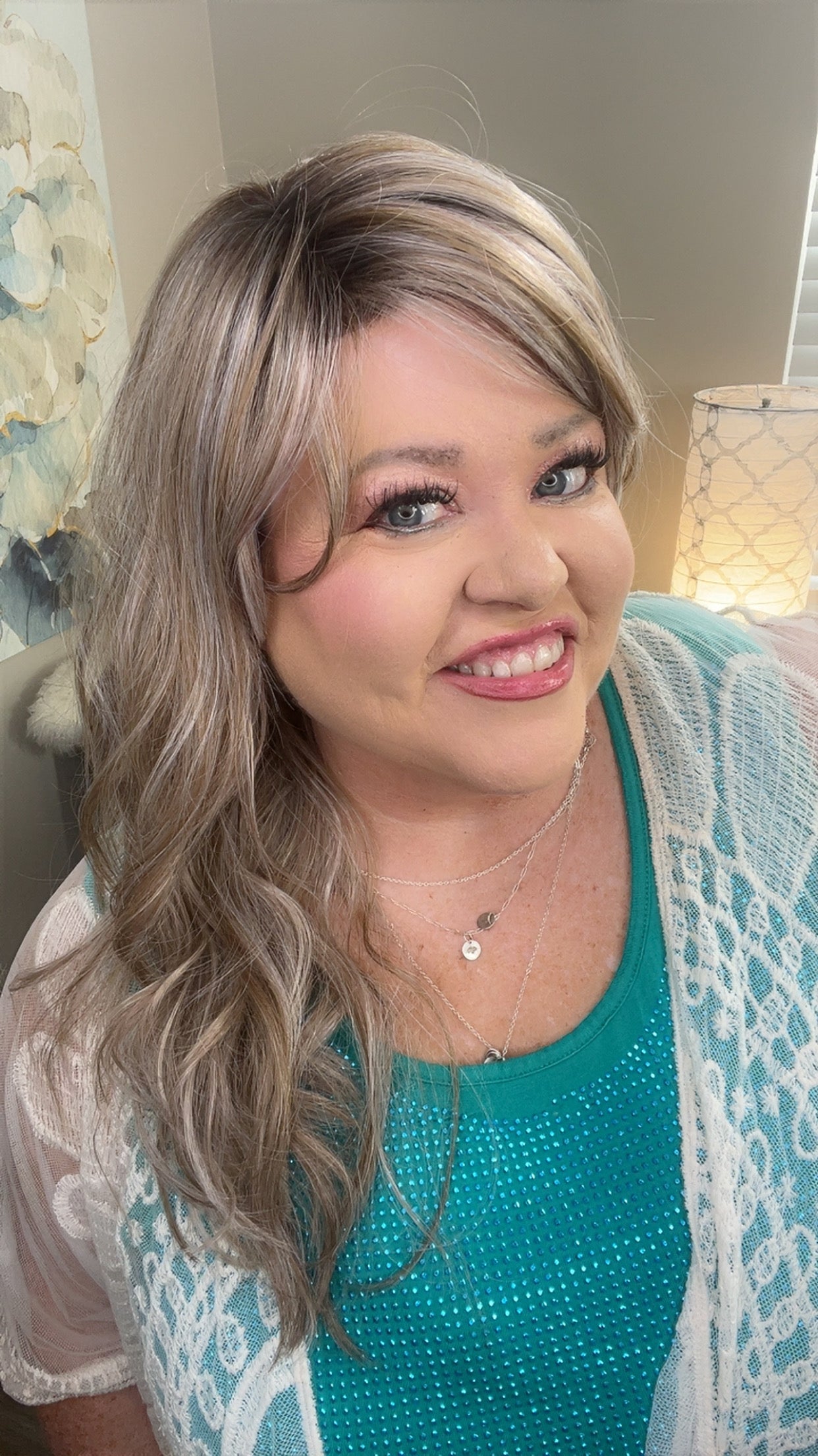 Rosalyn 2.0 Ash Blonde HS Standard Luxury Wig LW3 GB1