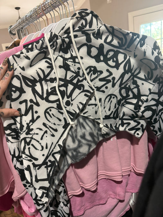 Black & White Graffiti Style Bolero Sweatshirt size XL