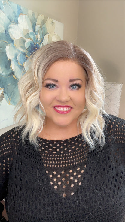 LAUREL SUNFLOWER NWT HS BETTER THAN BASIC WIG LW3 AC1