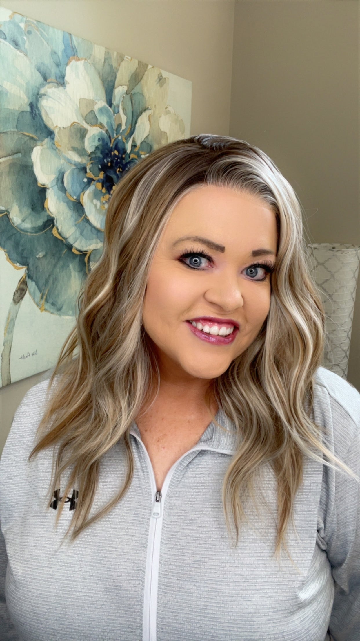 Close to Flawless COOL SMOKY BEIGE HS NWOT SWISS LUXE WIG TN1-AC1