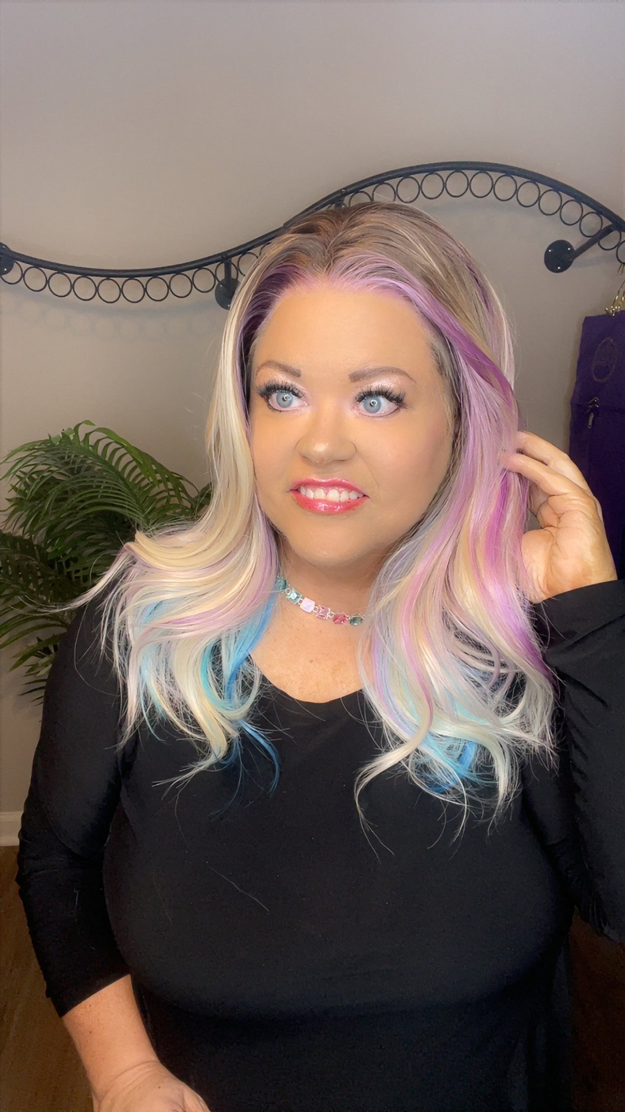 Siren Arctic Glow NWOT HS Swiss Luxe Wig NW3