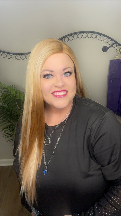 HIGHER AND HIGHER HS NWT Basic Wig By Rebel Gypsy LW3 AC1
