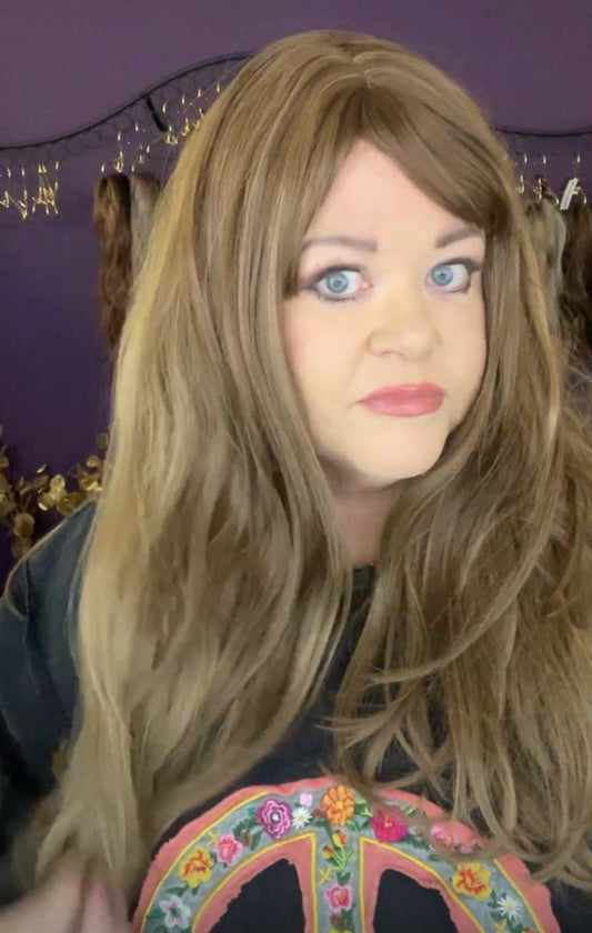 Ash Brown Wavy with bangs 24" NWOT Basic Wig LW3 HA1