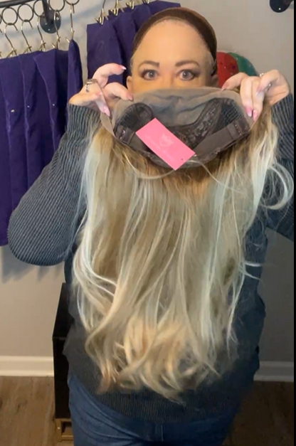 A-LISTER BLONDE WITH HIGHLIGHTS NWT HS BASIC WIG CSC LW3 AC1
