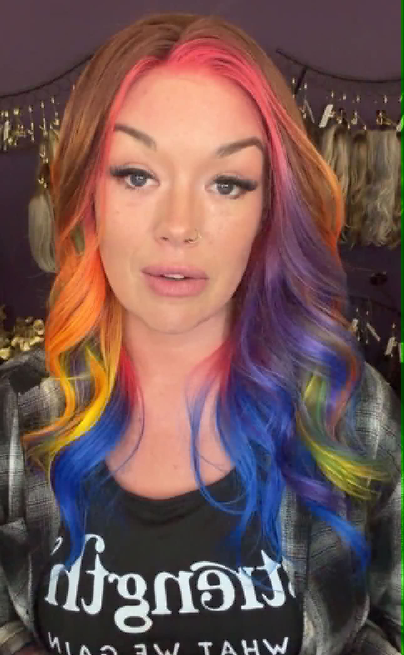 Technicolor Babe HS NWT Basic Wig LW3 AC1