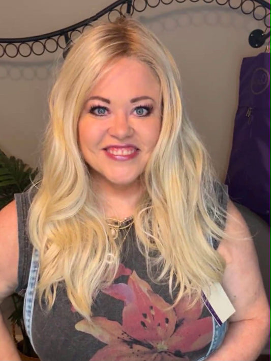 Ashley Champagne Blonde NWT HS Standard Luxury Wig LW3-AC1