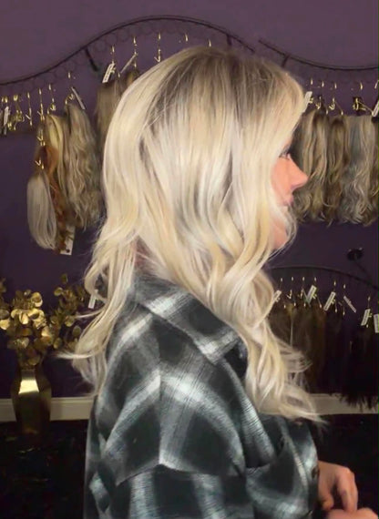CORRY PALM SPRINGS PRETTY HS NWT BETTER THAN BASIC WIG by CSC LW3-AC1