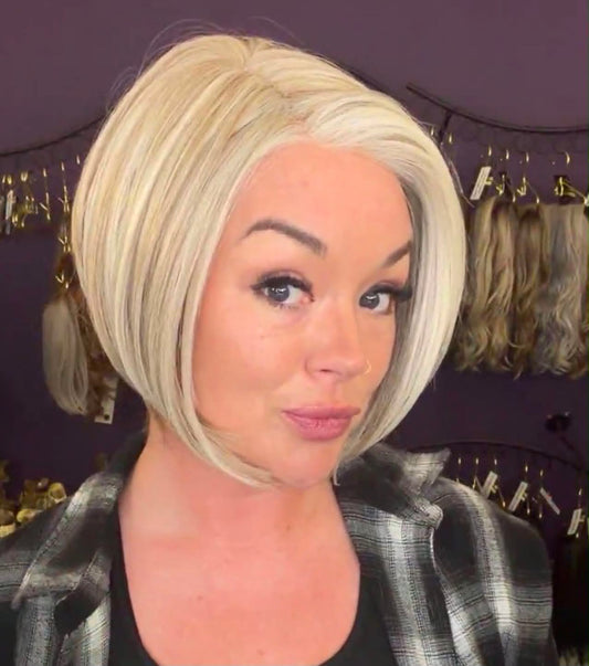 Brielle NR Smoking Hot Blonde HS Standard Luxury Wig  LW3-MT1
