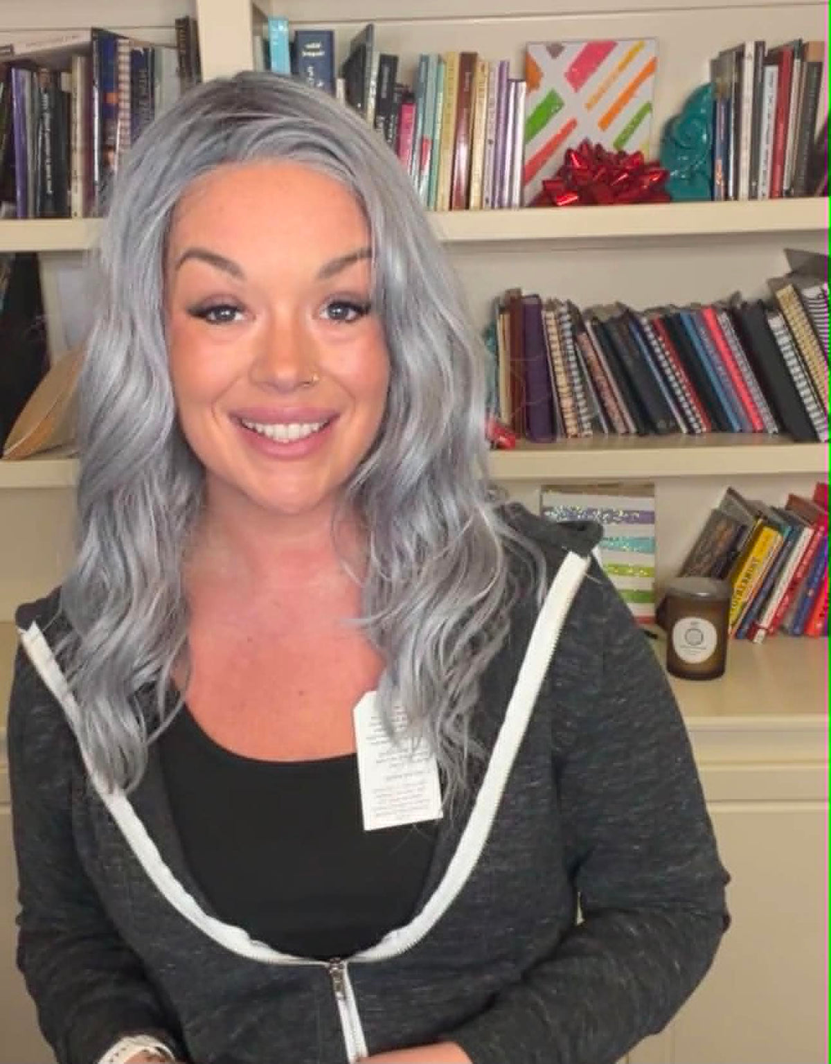Faith WFEW EXCLUSIVE GREY HS Standard Luxury Wig LW3-AC1