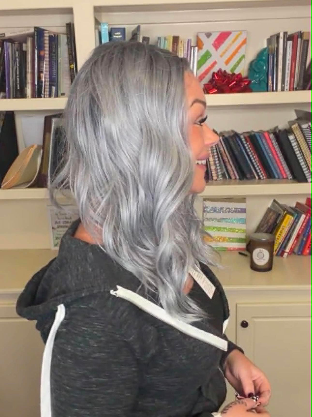 Faith WFEW EXCLUSIVE GREY HS Standard Luxury Wig LW3-AC1