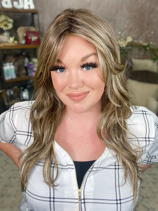 FINLEY SEDUCTION BLONDE HS PARTIAL MONO LUXURY WIG LW4