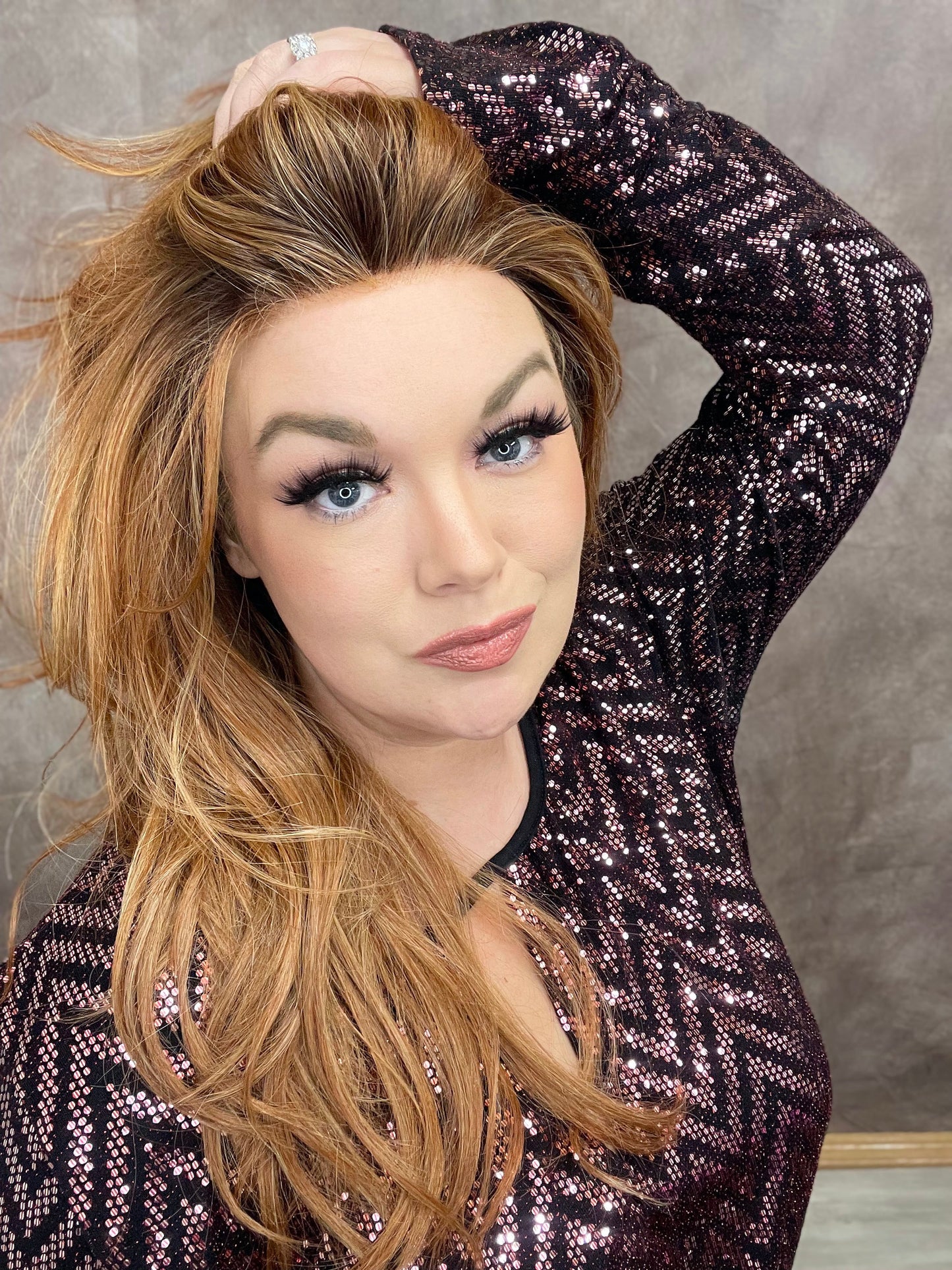 Finley 28" Butterscotch HS Standard Luxury Wig LW3-AC1