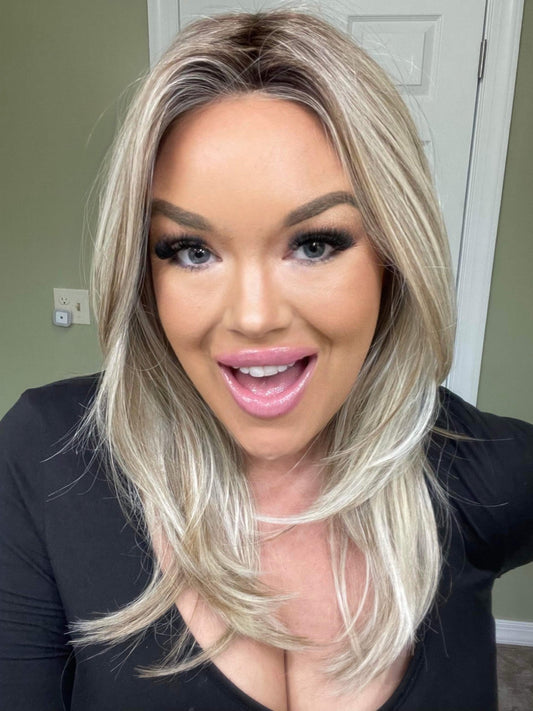 MARIAH SMOKING HOT BLONDE HS STANDARD LUXURY WIG LW3-AC1 	.