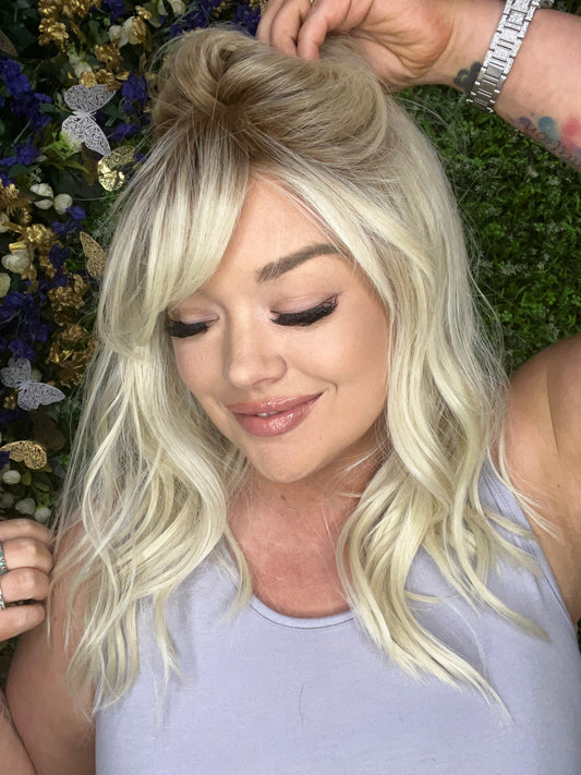 Tracy Champagne Blonde HS Standard Luxury Wig TN1 AC1