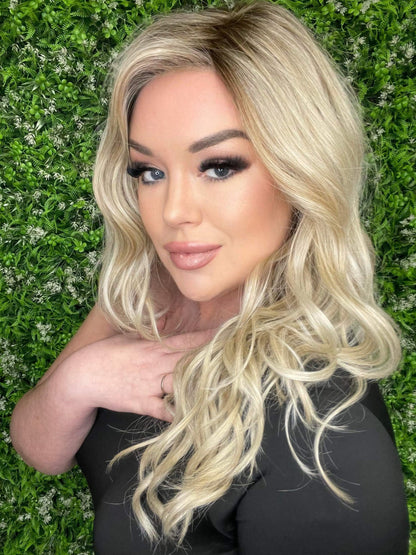 Brooklyn SUNFLOWER BLONDE HS NWOT Standard Luxury Wig LW3 AC1
