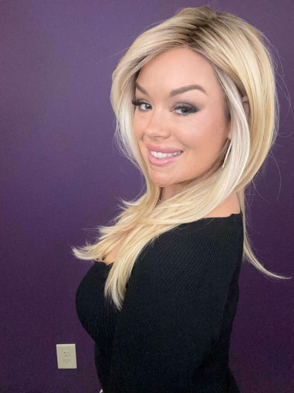 Ashlyn – Luxury Wig by Chic Lifestyle Shown in California Blonde.